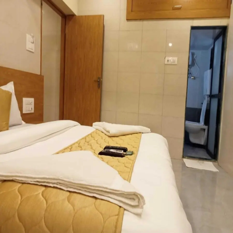 Hotel New Sarah Inn, Andheri West