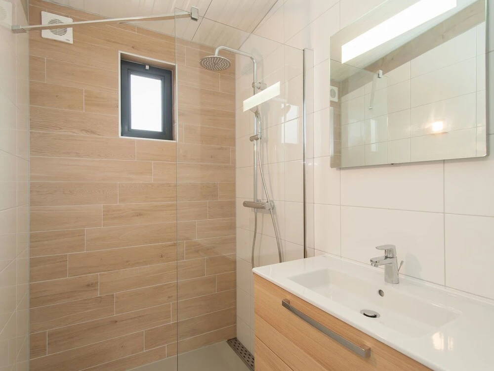 Comfy Lodge with Microwave Oven near Beach