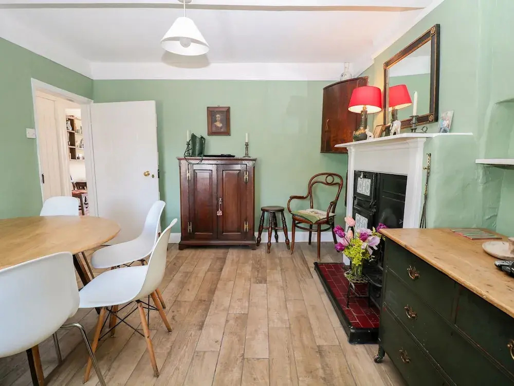 Ivy Cottage