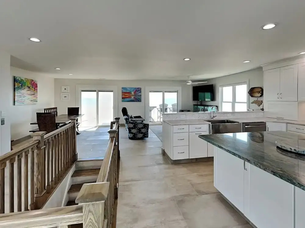 Bela Casa by Topsail Realty