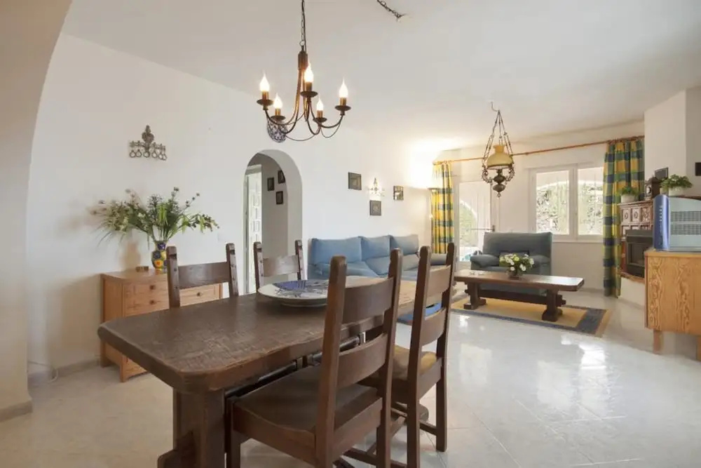 Villa - 3 Bedrooms with Pool, WiFi and Sea views - 106384