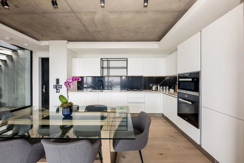 Signature Penthouse