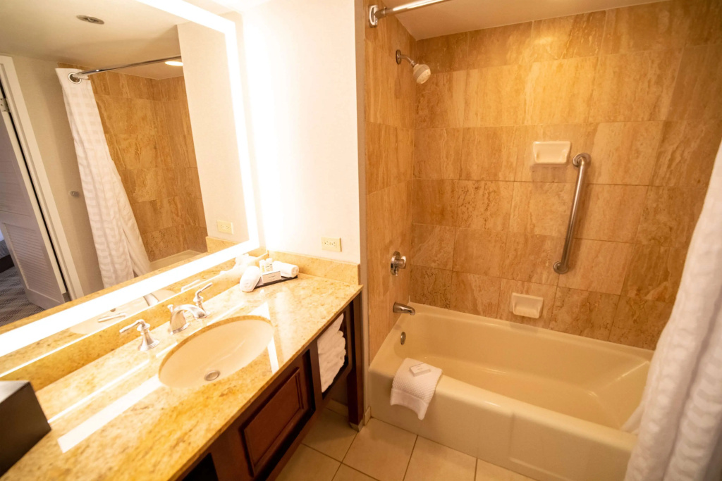 Embassy Suites by Hilton Kansas City Overland Park