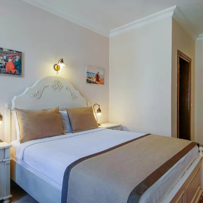 La Paloma Hotel