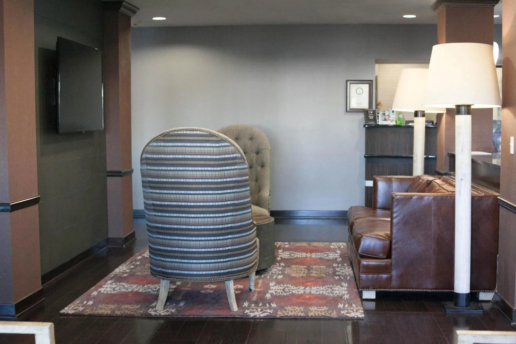 Best Western Plus Olathe Hotel