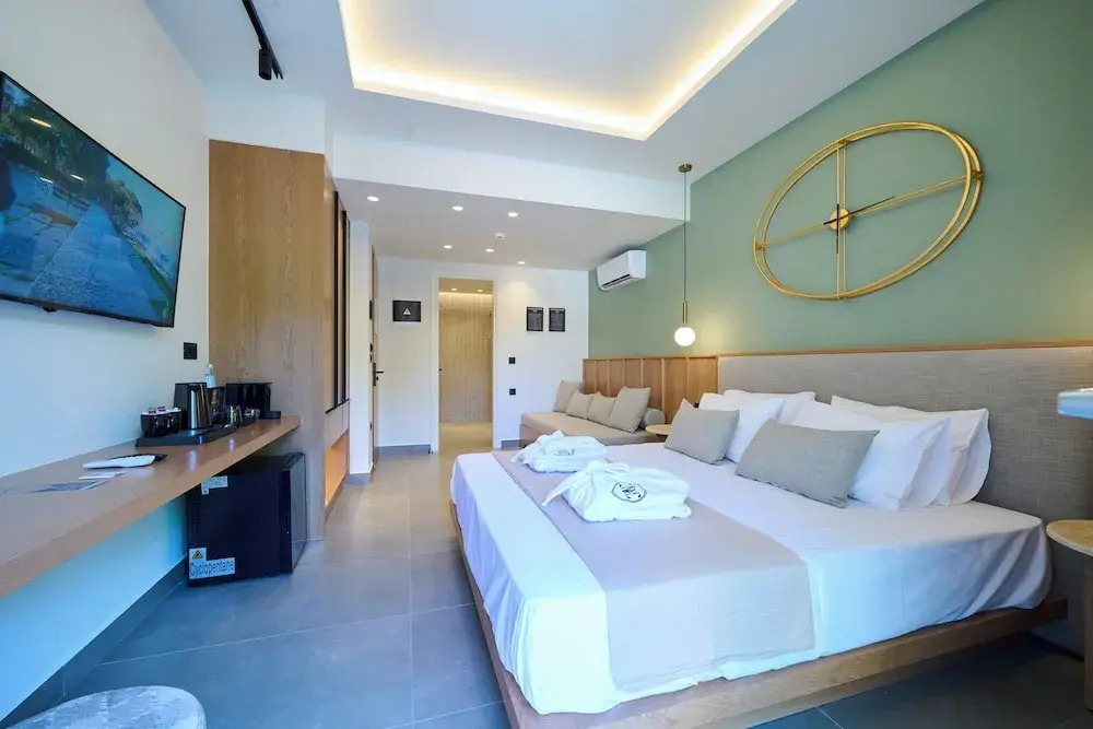 Monarco Executive Rooms