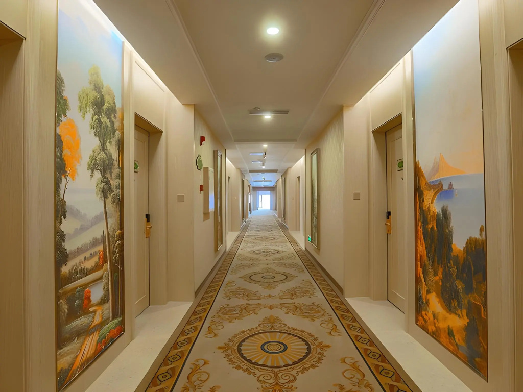 Vienna International Hotel (Foshan Gaoming Xinheng Plaza)