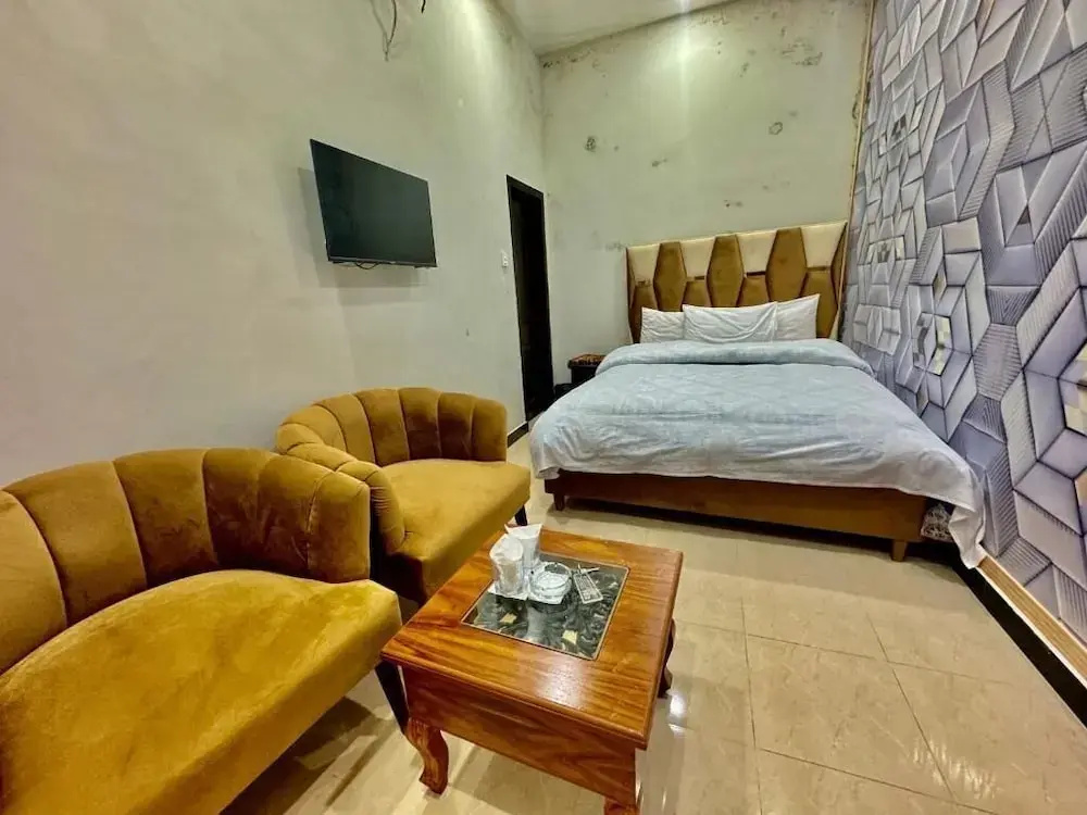 Millat Guest House G-9/1