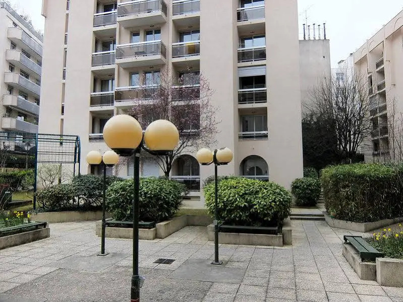 Le Moulin à Vent