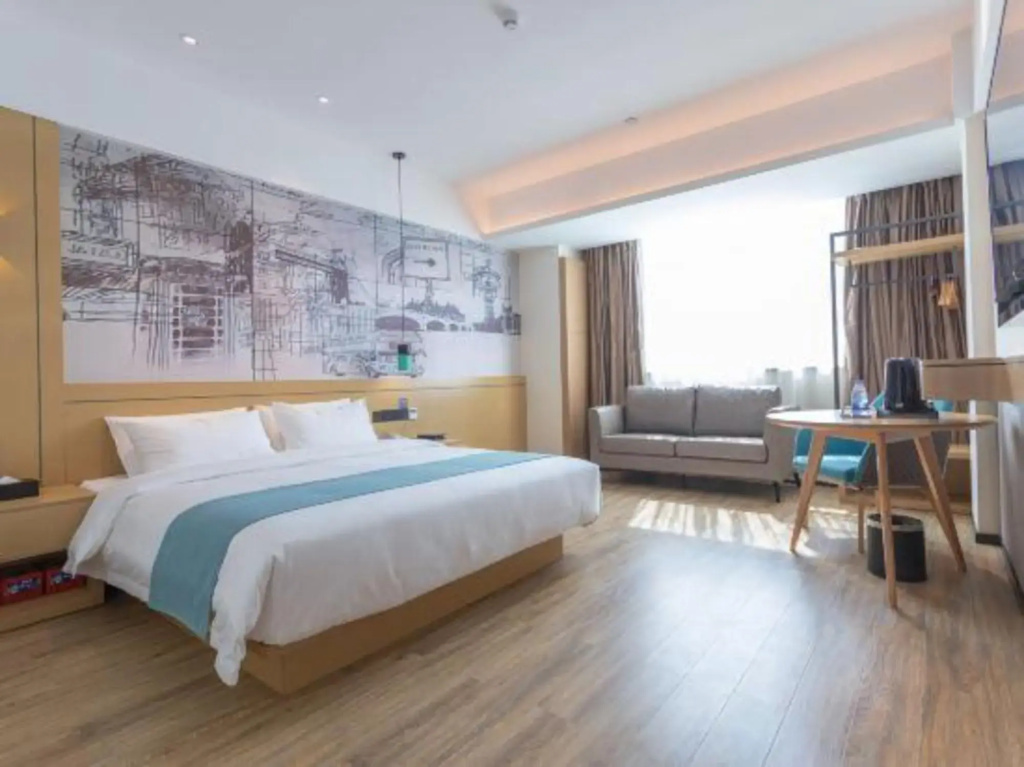 Yeste Hotel