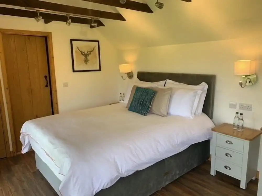 The Estate - 11 Bed - Sleeps 22 - Private Garden