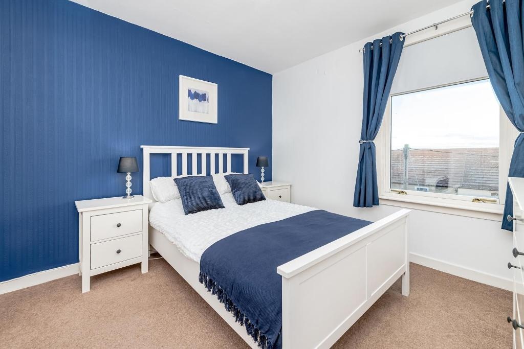 Balmoral Residence 30 mins from Edinburgh and Glasgow
