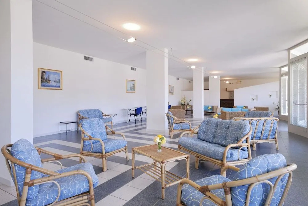 La Cecinella Apartments