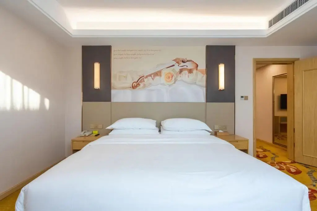 Vienna International Hotel (Nanjing Xianlin Xuzhuang Software Park Subway Station Store)