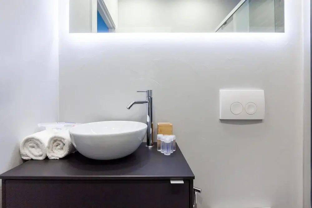 easyhomes-City Centre Suites