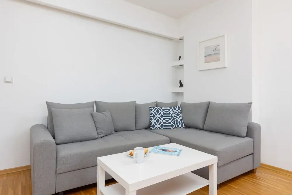 Apartment Aleja Wilanowska by Renters