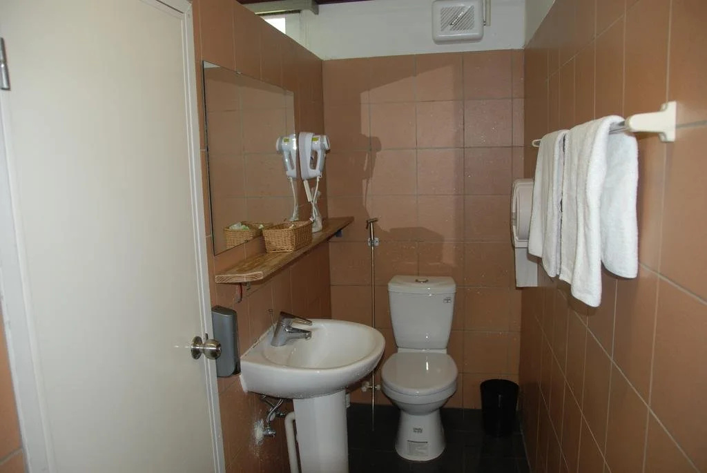 Bay View Hotel