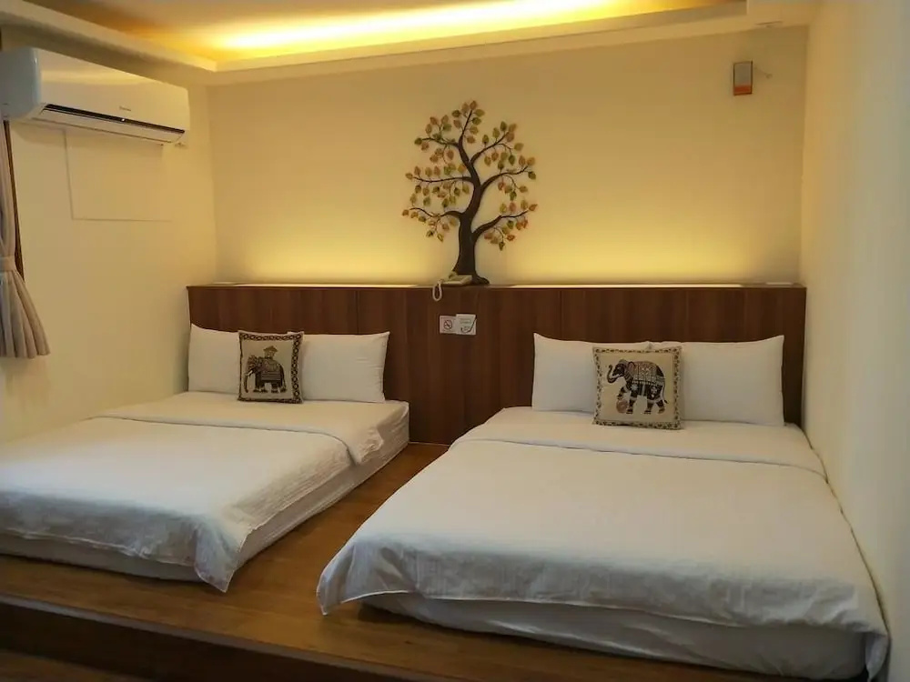 Oriental Hotel