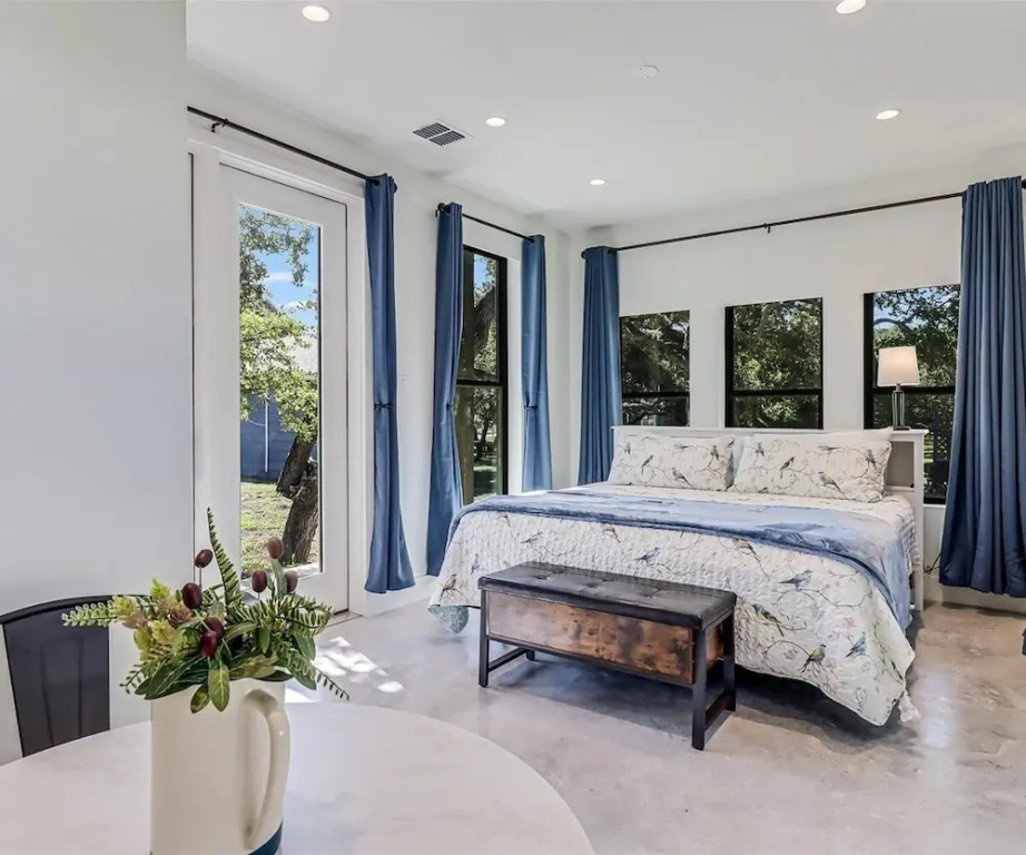 The Cape House 6031rpf 2 Bedroom Home by RedAwning