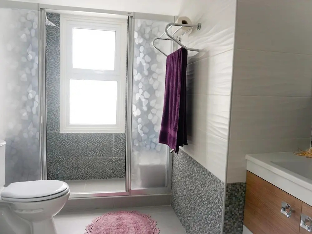 Sonia's Angel House- 300 Meters From the Beach, Newly Renovate Central Apartment