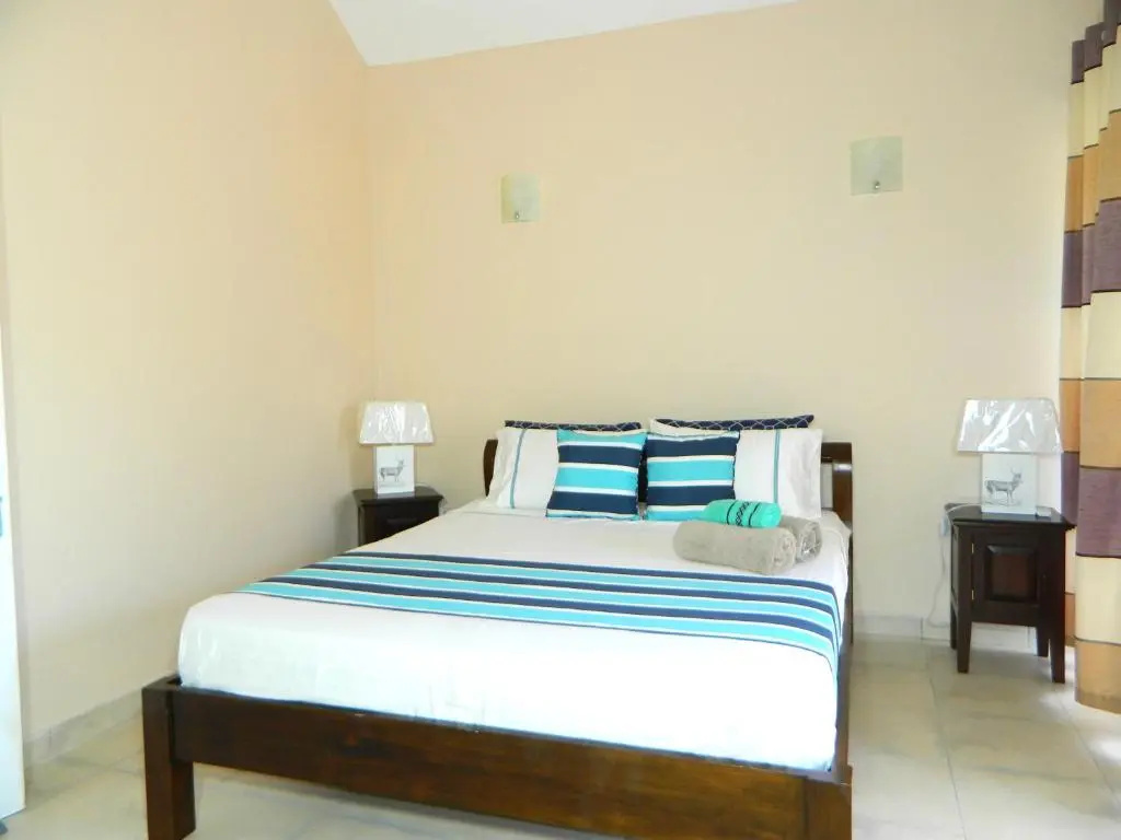 ARIEL BEACH VILLA*
