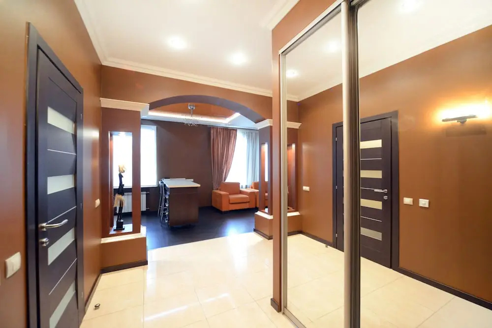 KievApts Maydan Apartments
