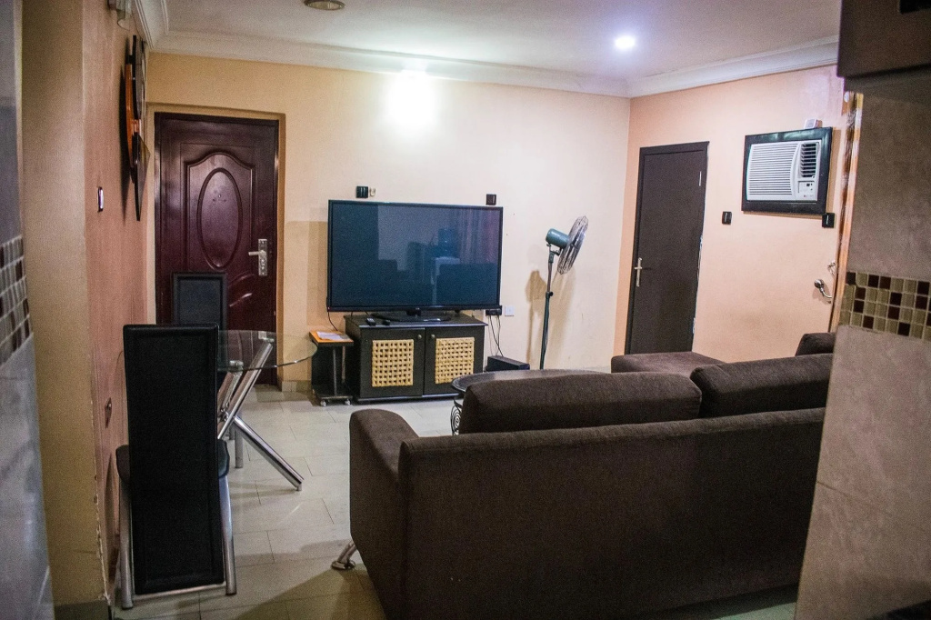 Aeroville Apartments 2