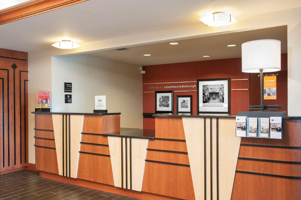 Hampton Inn Columbus/Taylorsville