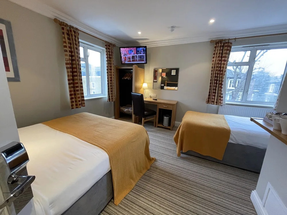 Shandon Hotel
