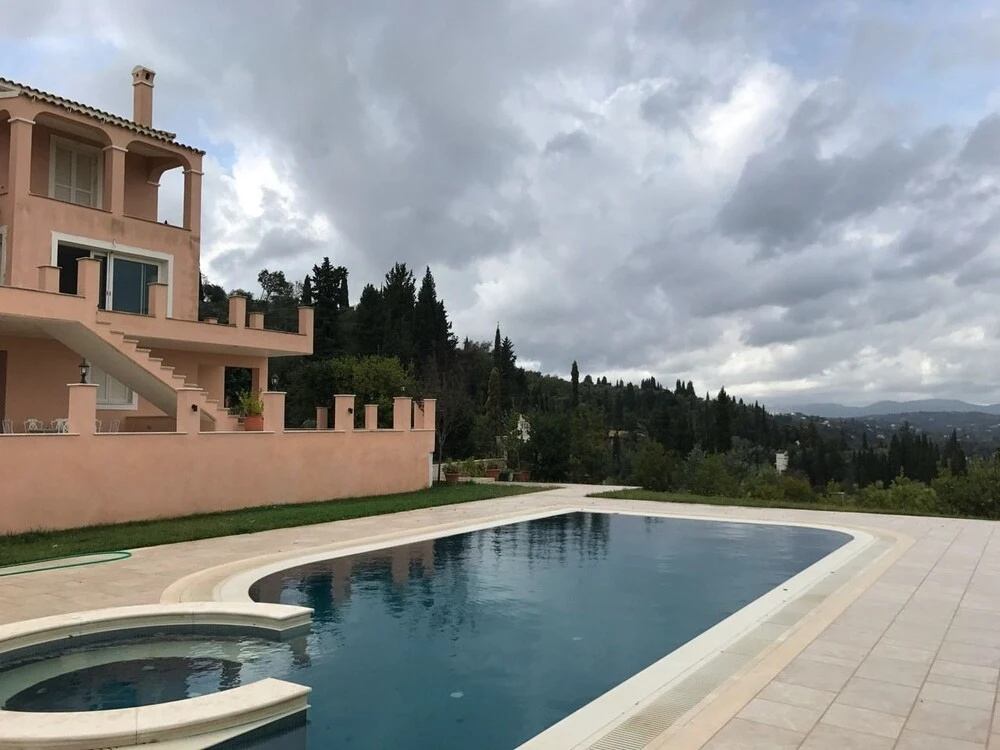 Luxury Villa in Corfu
