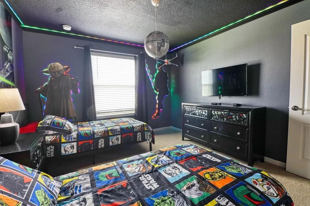 Kevin's Themed Vacation Home Paradise