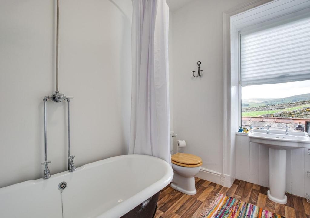3 Bed in Hawes oc-ds959