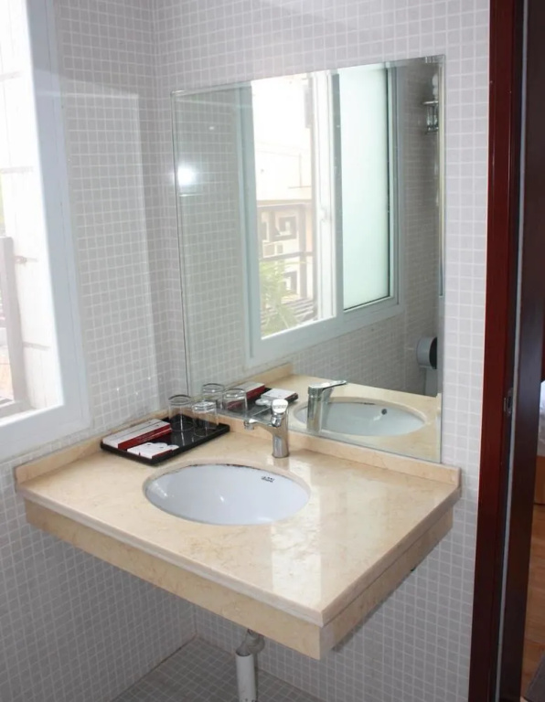 Xiwang Bridge Hotel