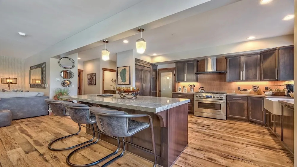 Gondola Vista 16 - 5 Br Townhouse