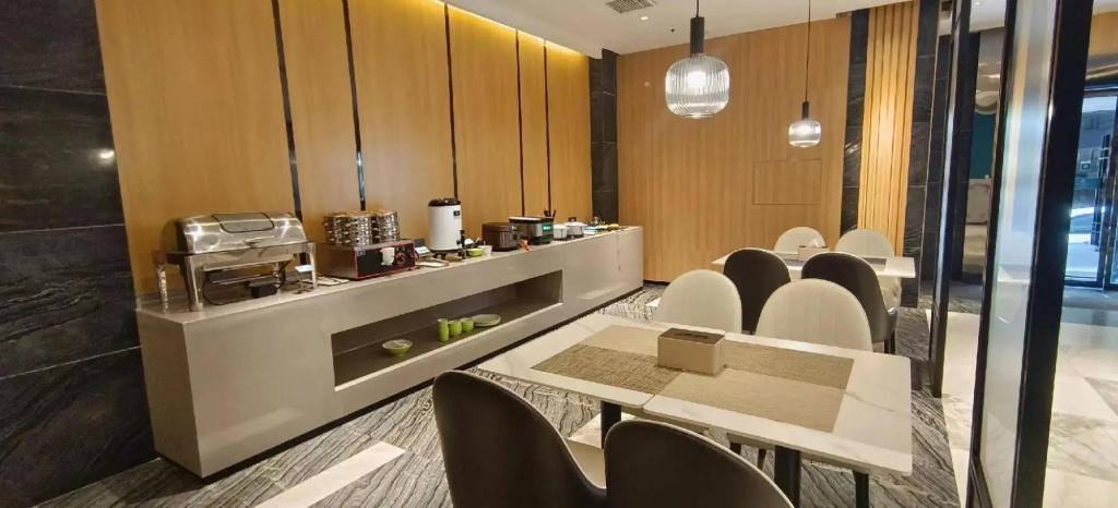 Three-room boutique hotel