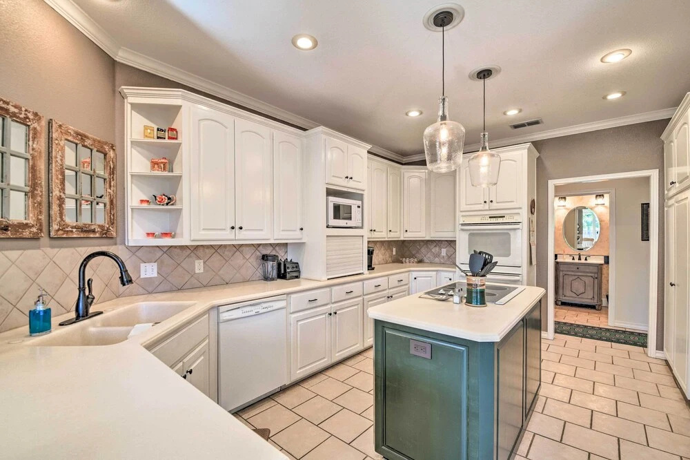 Abilene Home w/ Backyard & Grill: Walk to ACU