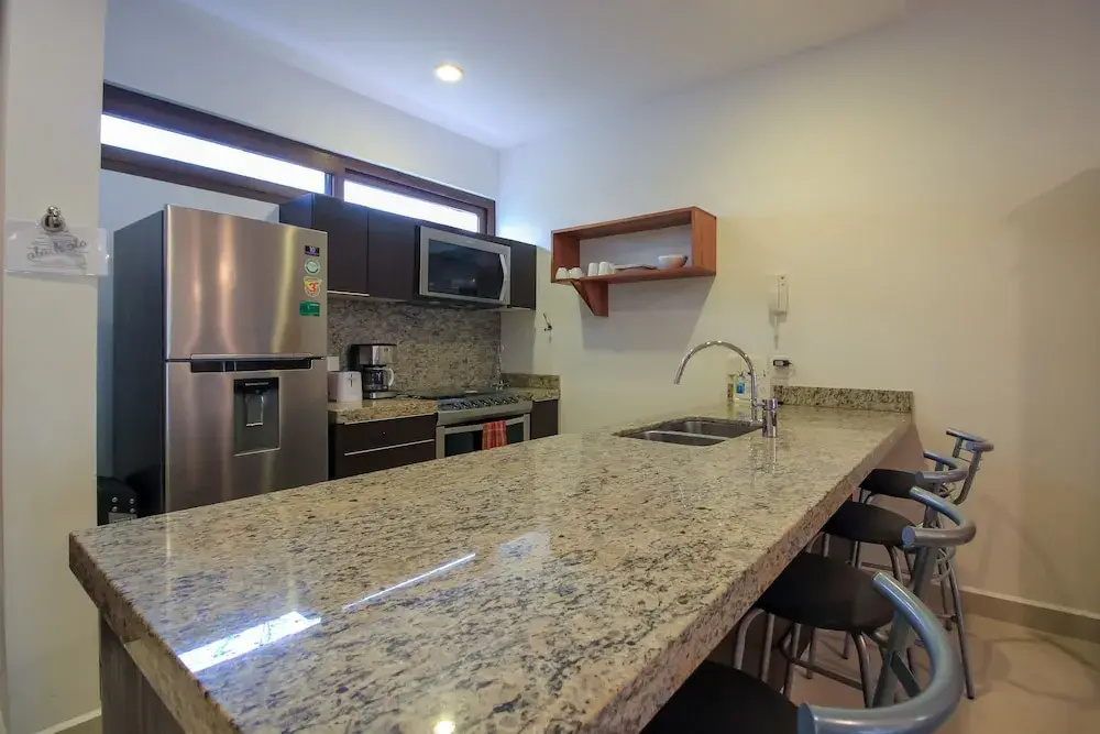Amazing Family 2BR Ground Floor Condo with Terrace