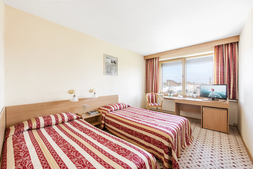 Отель Amberton Hotel Клайпеда