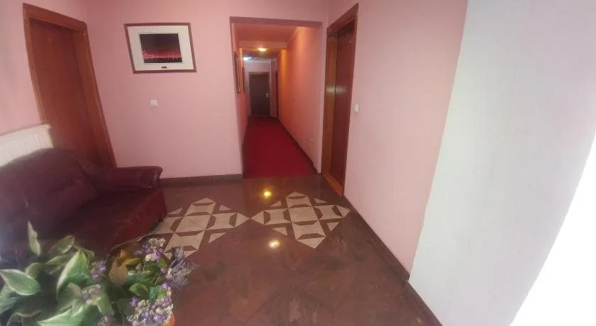 Hotel Delminium