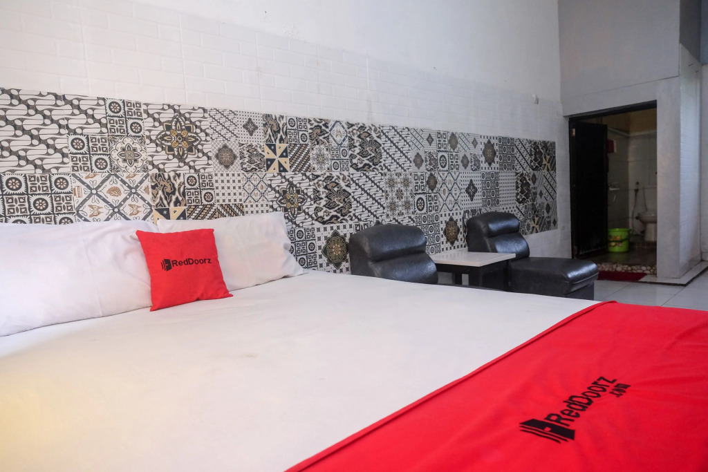 RedDoorz Syariah @ Colomadu 2