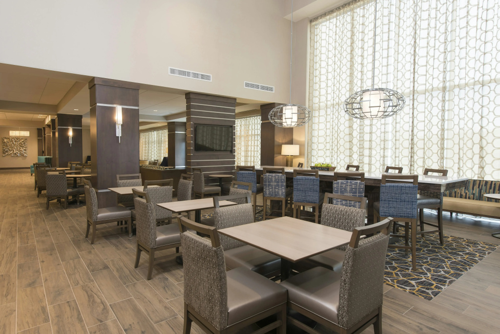 Hampton Inn & Suites Grand Rapids Downtown