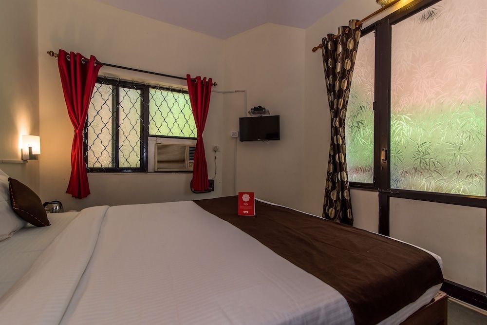 OYO 10424 Hotel Bigg Daddy