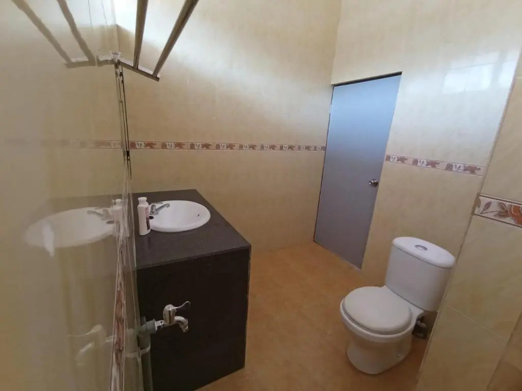 DLAYARAN HOTEL & CAFE