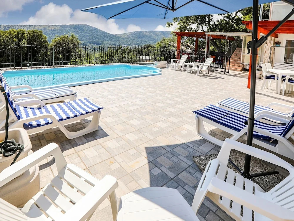 Lavish Villa in Bribir With Swimming Pool