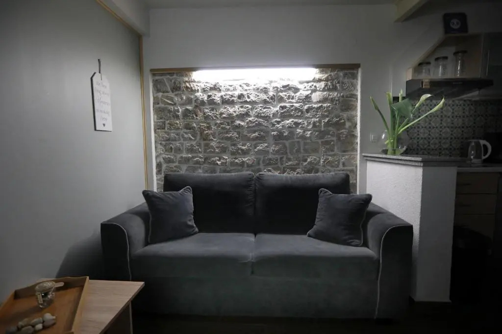 Apartment Secret Life