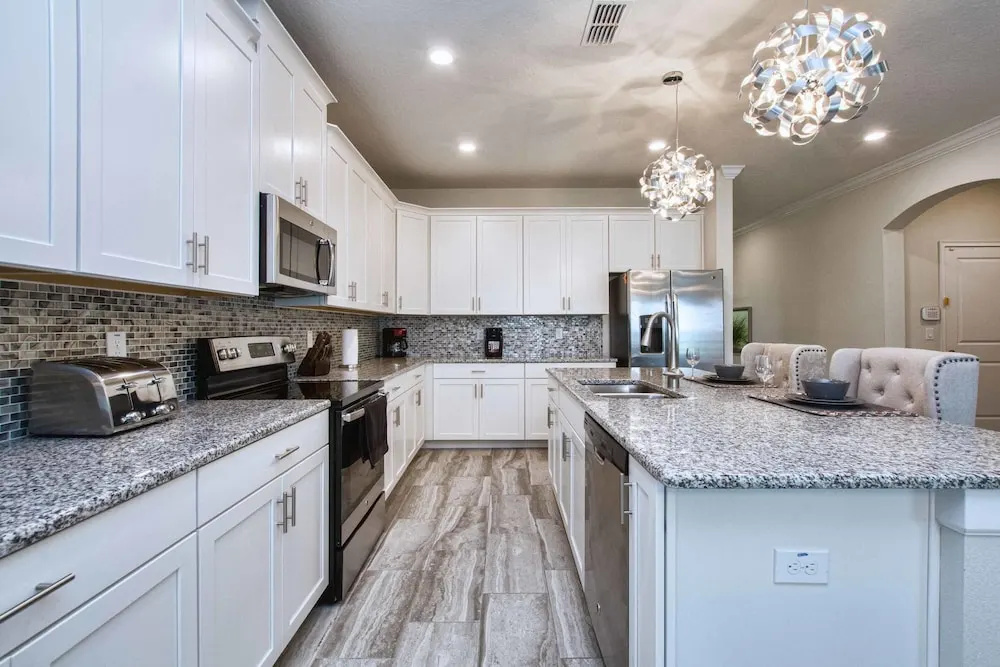 Storey Lake- 6 Bedroom Pool Home- 1668ST