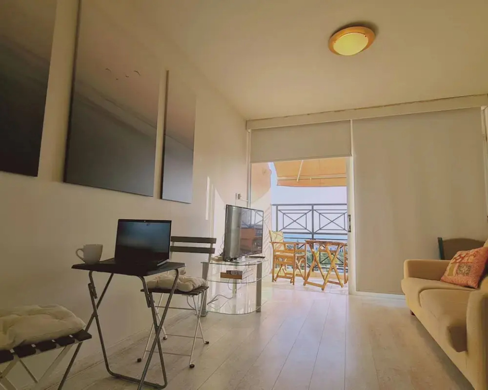 99 LIM - Stay Almeria Apartment