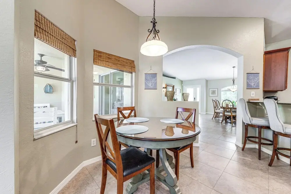 Pet-friendly Florida Home w/ Patio + Gas Grill!