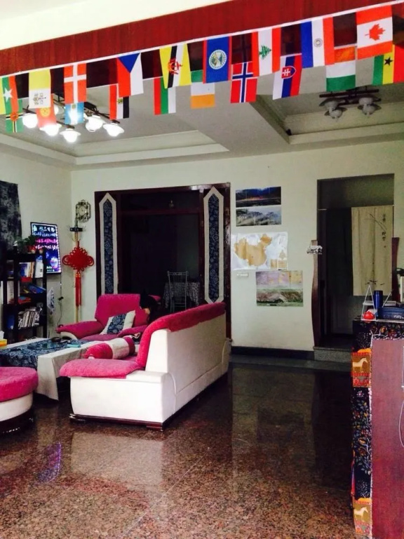 Chengdu Bling Bling Hostel