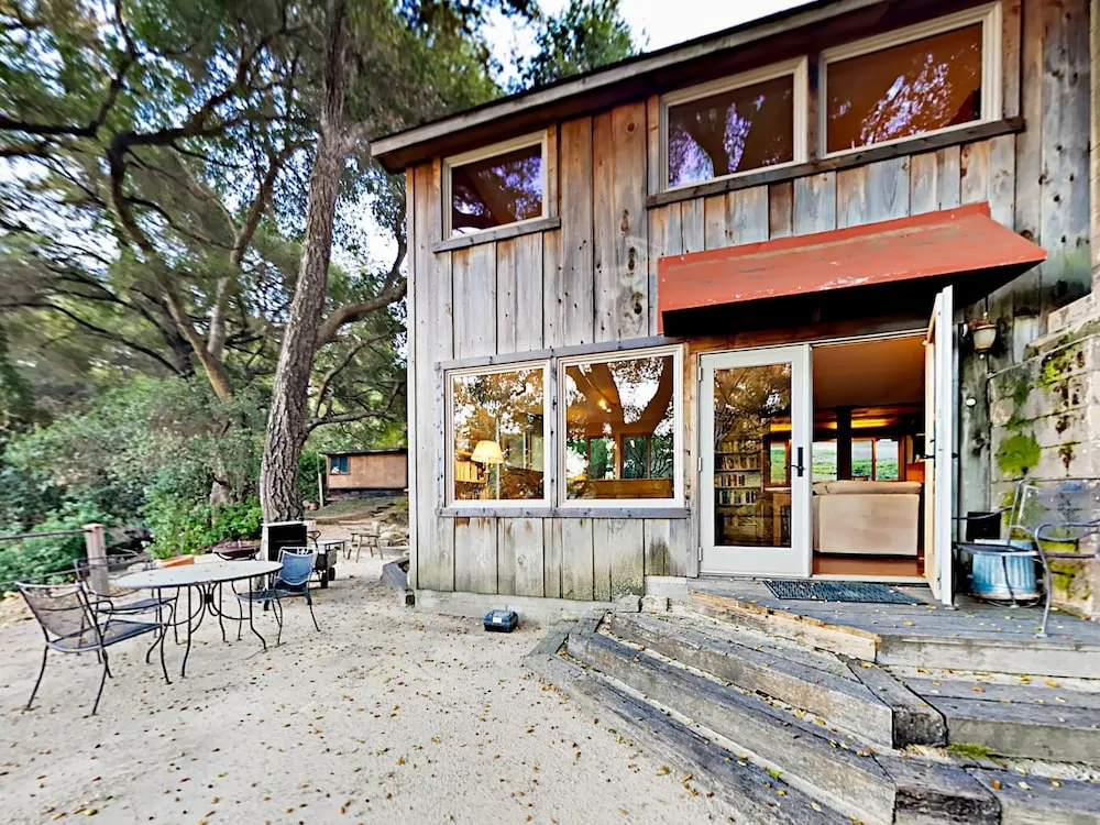 Wooded - 1 Br Home